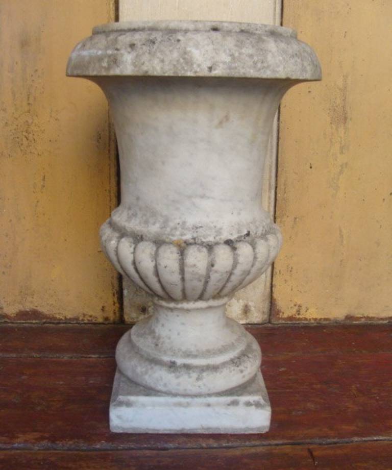 Pair marble urns
